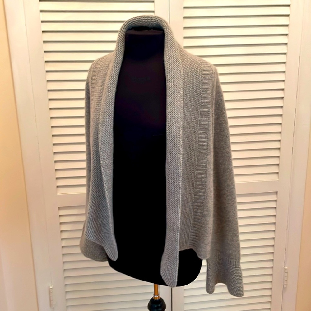 New 50% cashmere 50% lambswool cardigan M Pure Collection